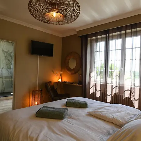 Entre Terre Et Bed & Breakfast